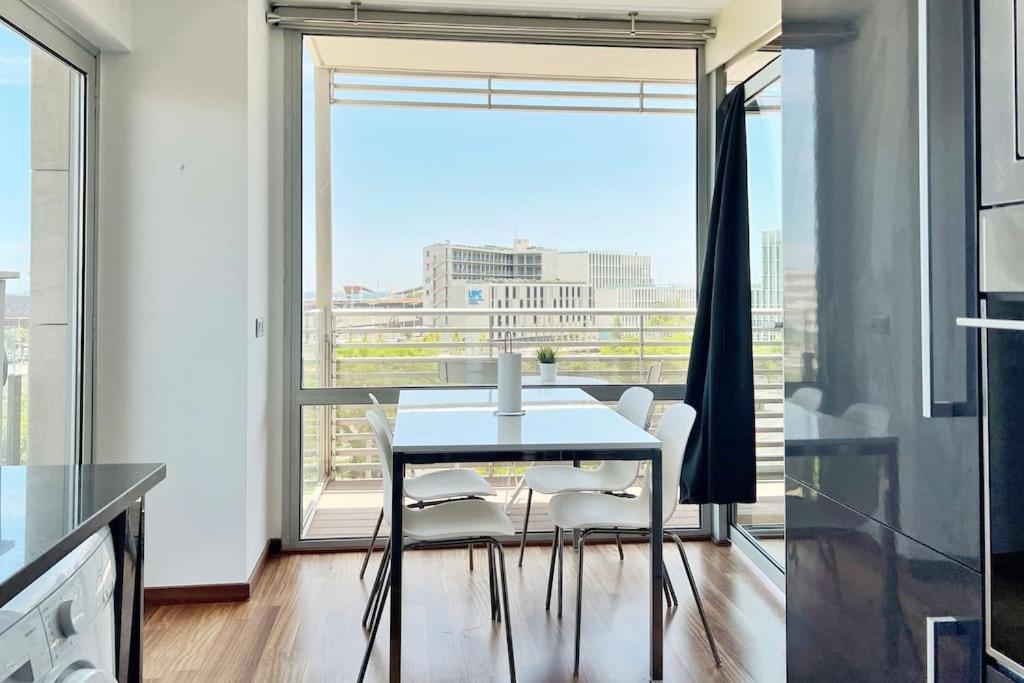 Апартаменти Ral48 Сан-Адріа-де-Бесос Екстер'єр фото