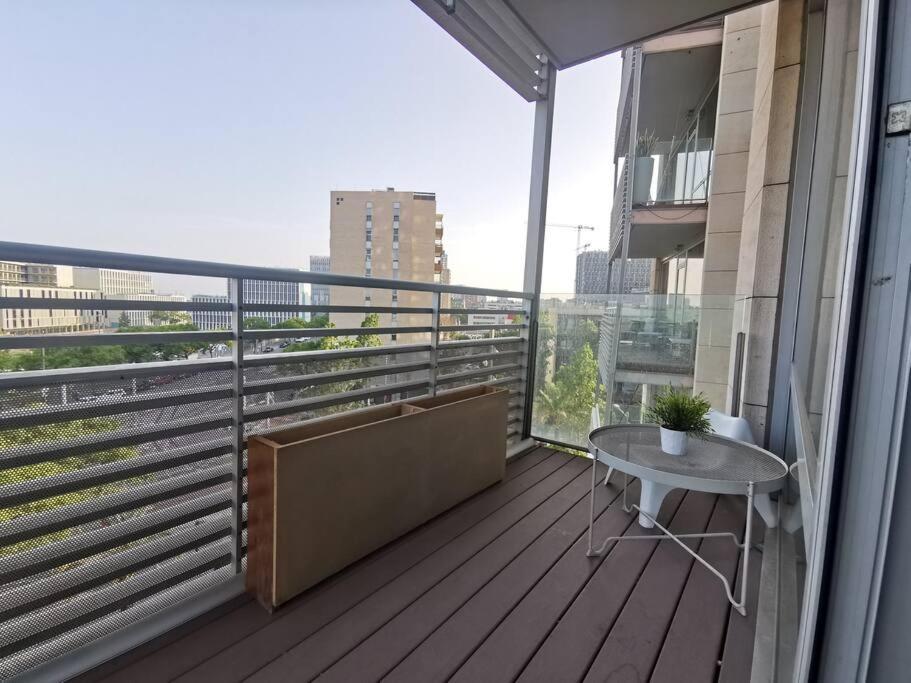 Апартаменти Ral48 Сан-Адріа-де-Бесос Екстер'єр фото
