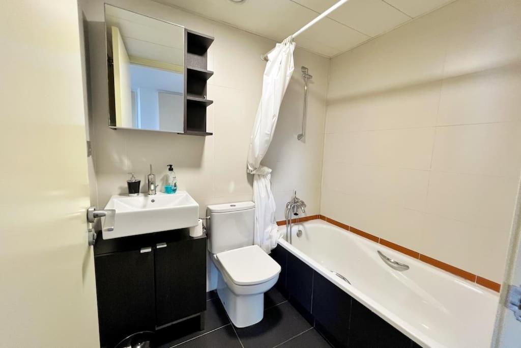 Апартаменти Ral48 Сан-Адріа-де-Бесос Екстер'єр фото